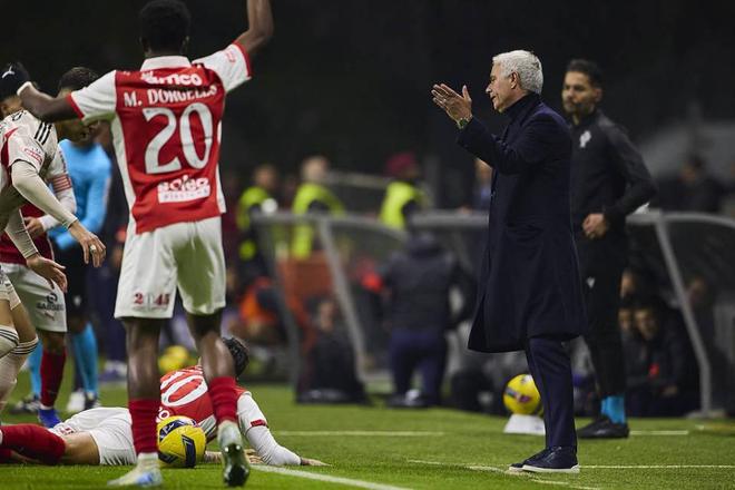 皇冠网页版入口-转折点亚特兰大门线救险，葡超冲刺阶段攻防权衡，目标明确，医务组通报恢复的简单介绍