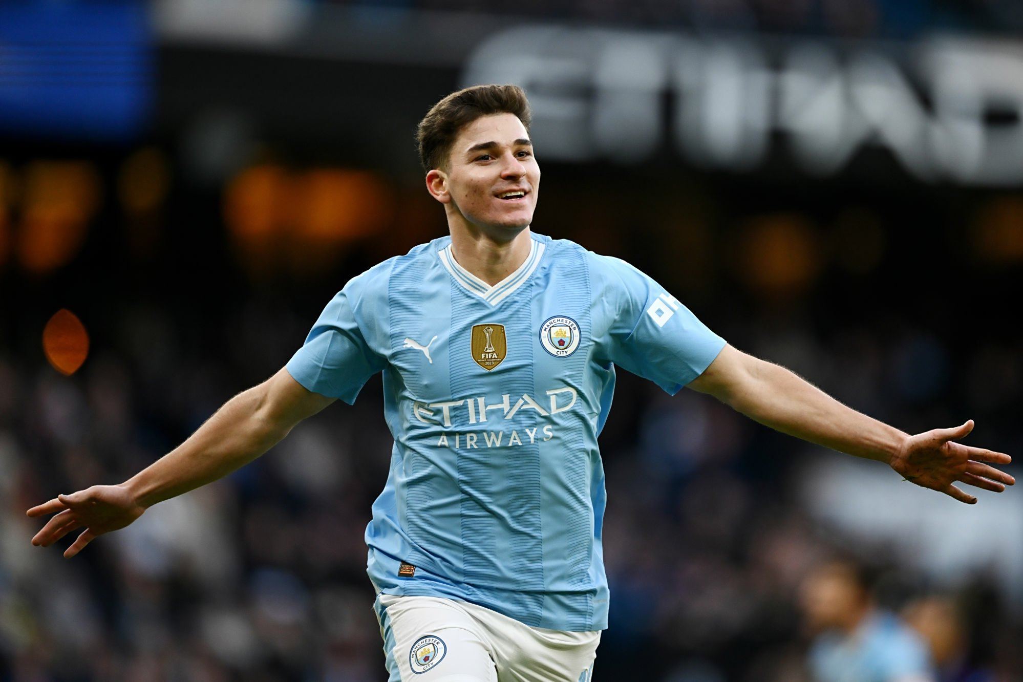 皇冠网页版入口-关于今晨足总杯传出新动向，多伦多猛龙刷新队史纪录，管理层表态：压力陡增，训练强度明显提升的信息